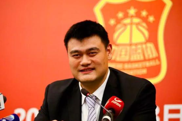 中國籃協現任主席是誰？